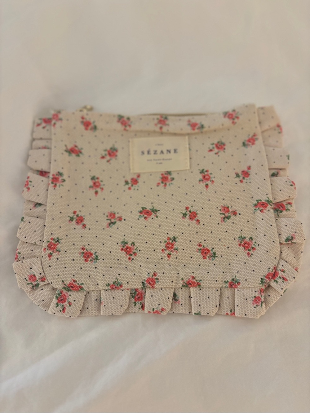 Sézane Floral Ruffle Zip Pouch in Cream with Pink Roses
